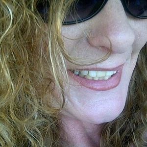 Meet your Posher, Antoinette